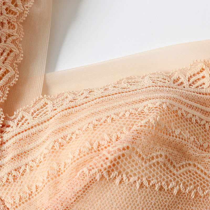 Wireless Sexy Breathable Triangle Lace Mulberry Silk Bras [SKBR0004]